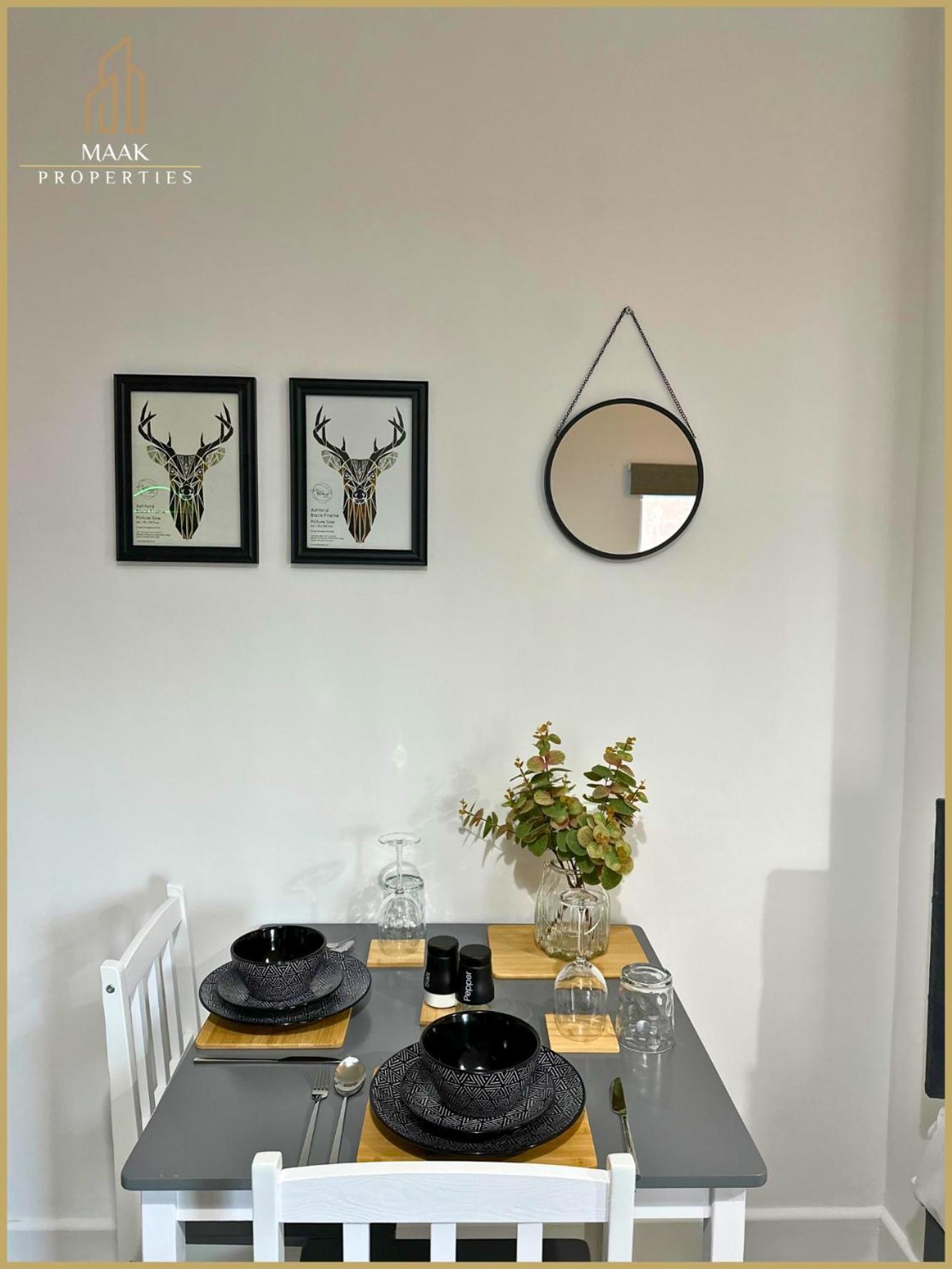 Minehead Suite Bagian luar foto